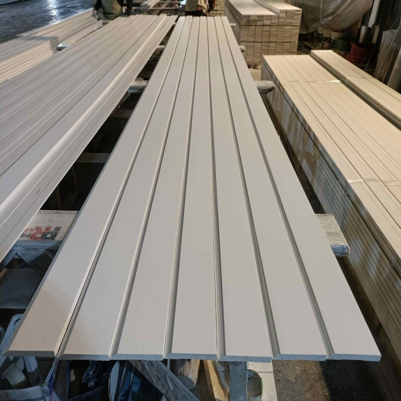 Finger Jointed Pine Baseboard Moisture Resistant Wood Moulding