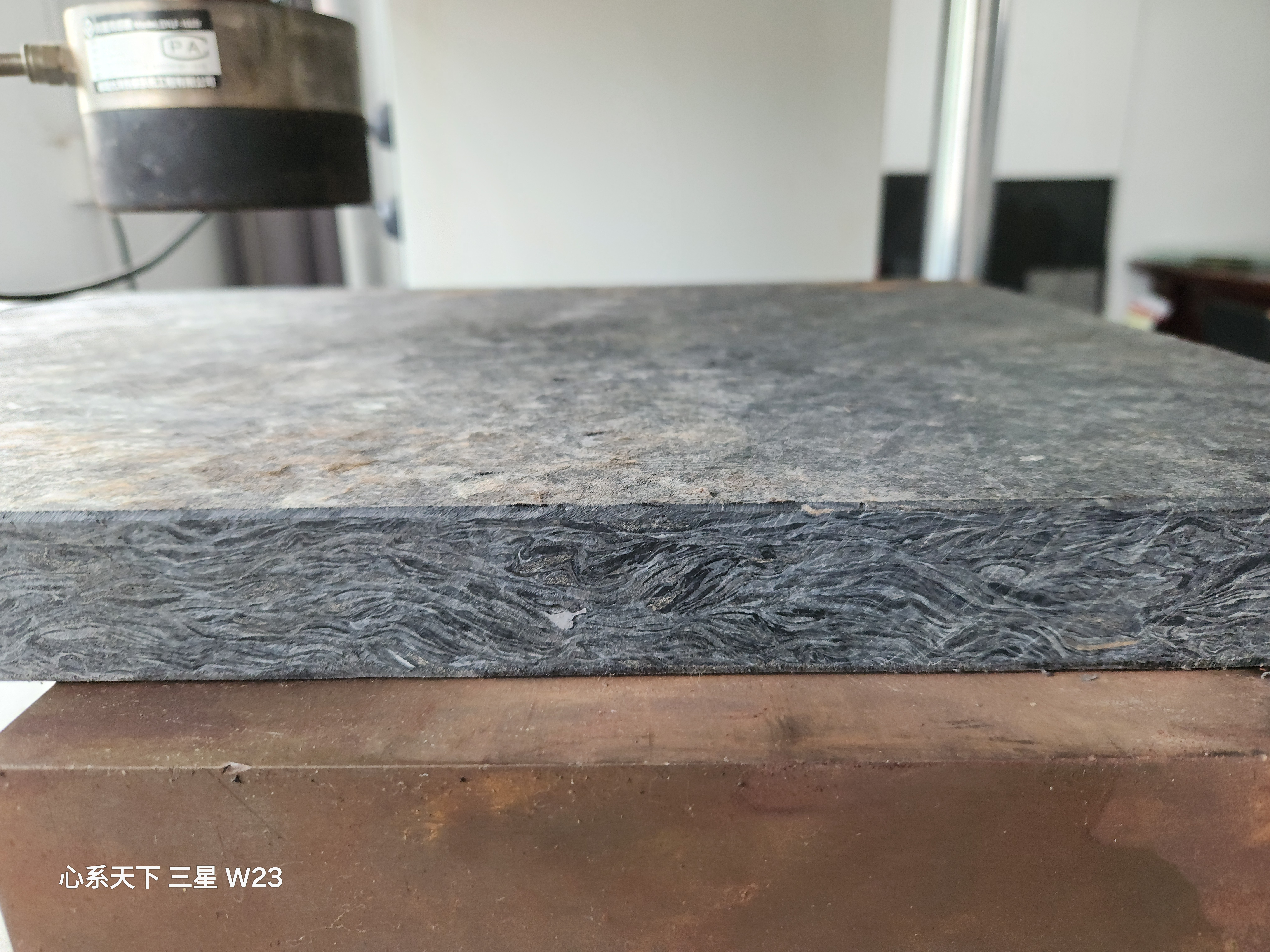 Palet GMT para máquina de fabricación de bloques – 85 % fibra de vidrio, grado de alta resistencia