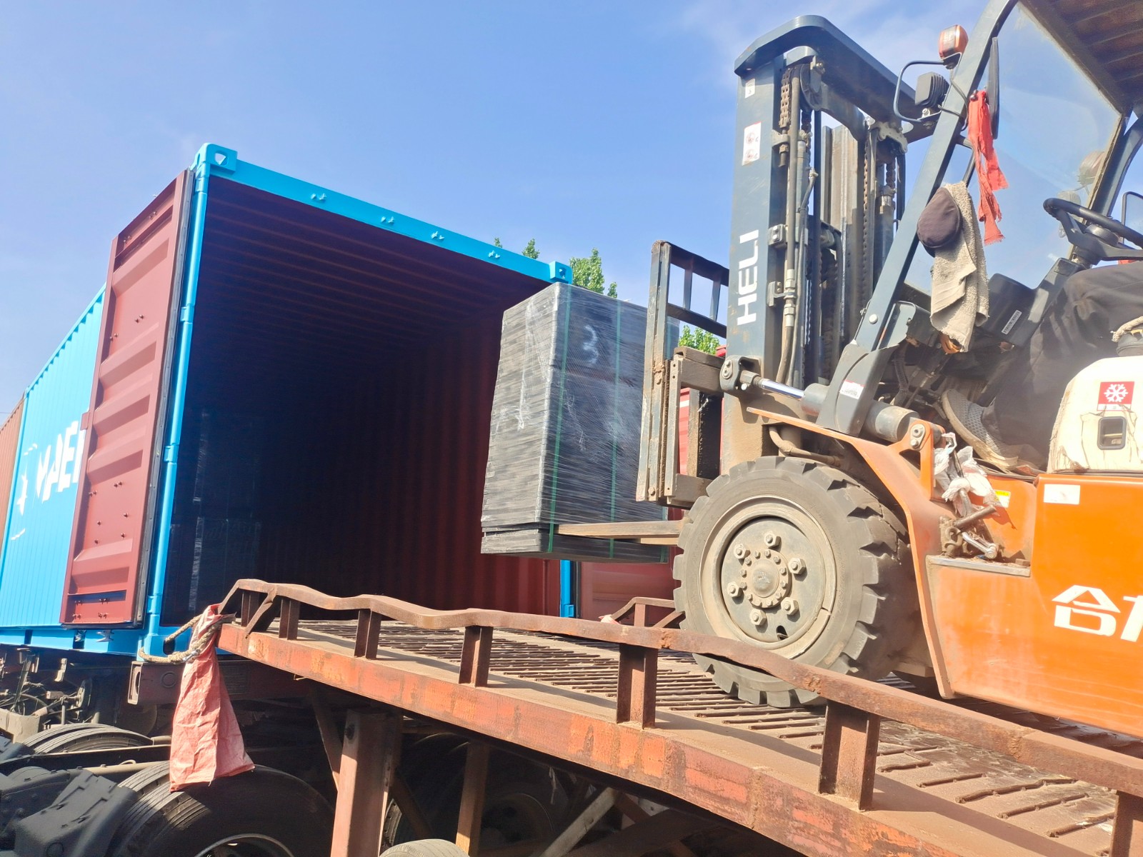 gmt-pallet-loading-container 700x520x25mm 5.jpg