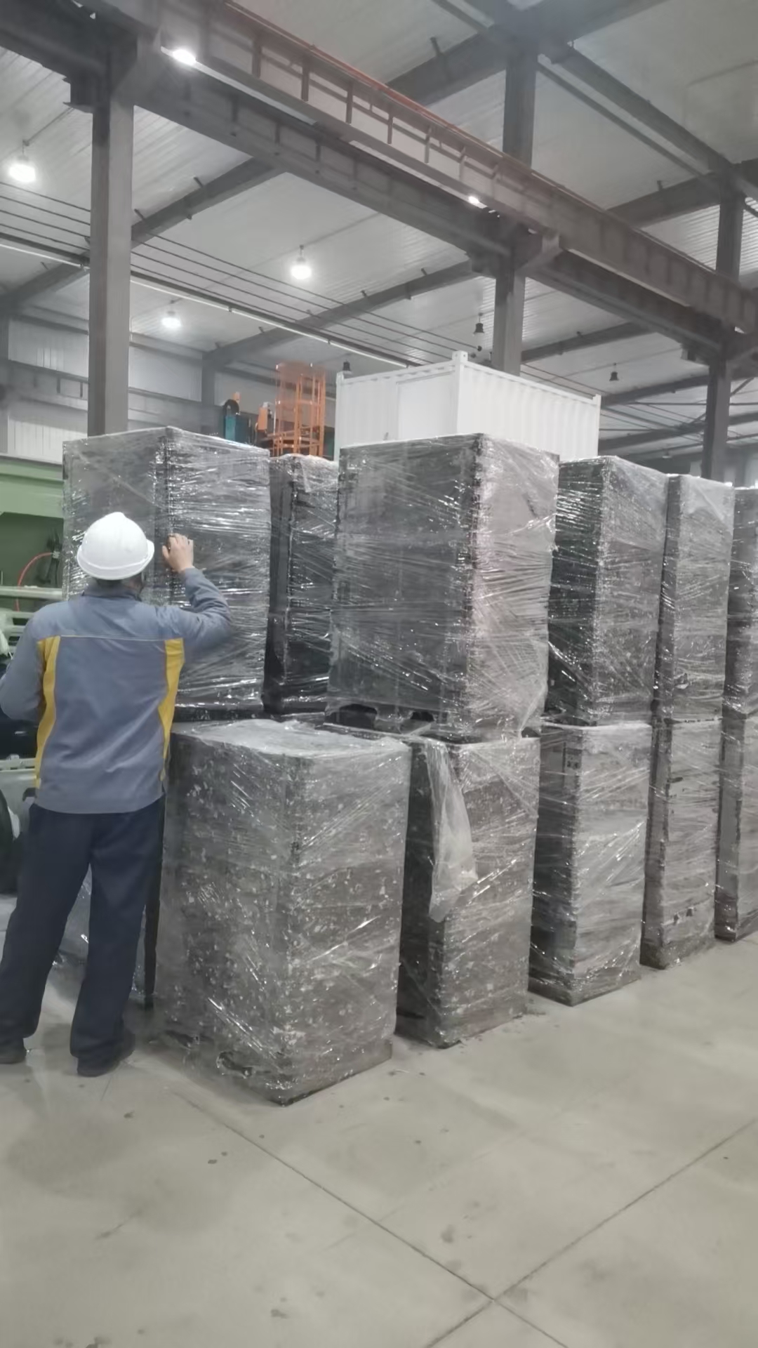 70% White GMT Pallet for Blocks Machine | Reduce Rejection 30% | 10+ Years Life