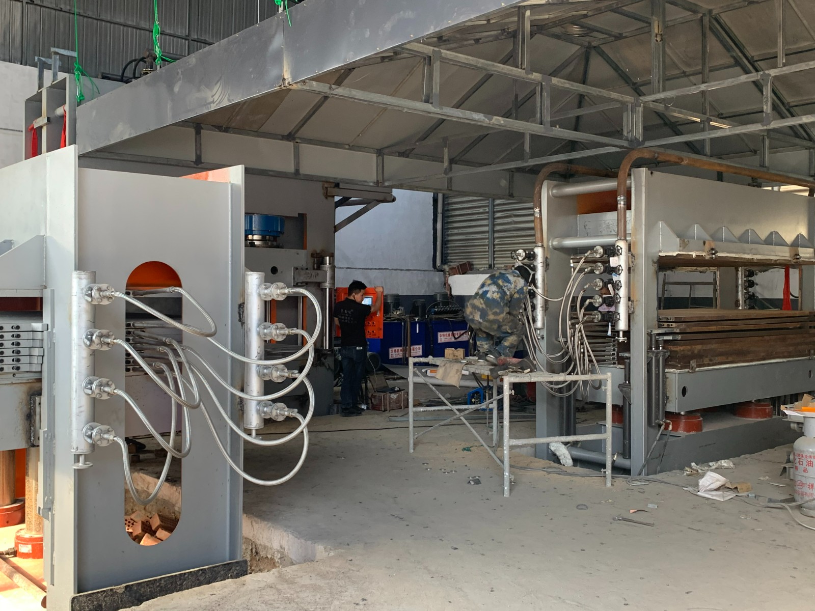 gmt-pallet-production-line.jpg