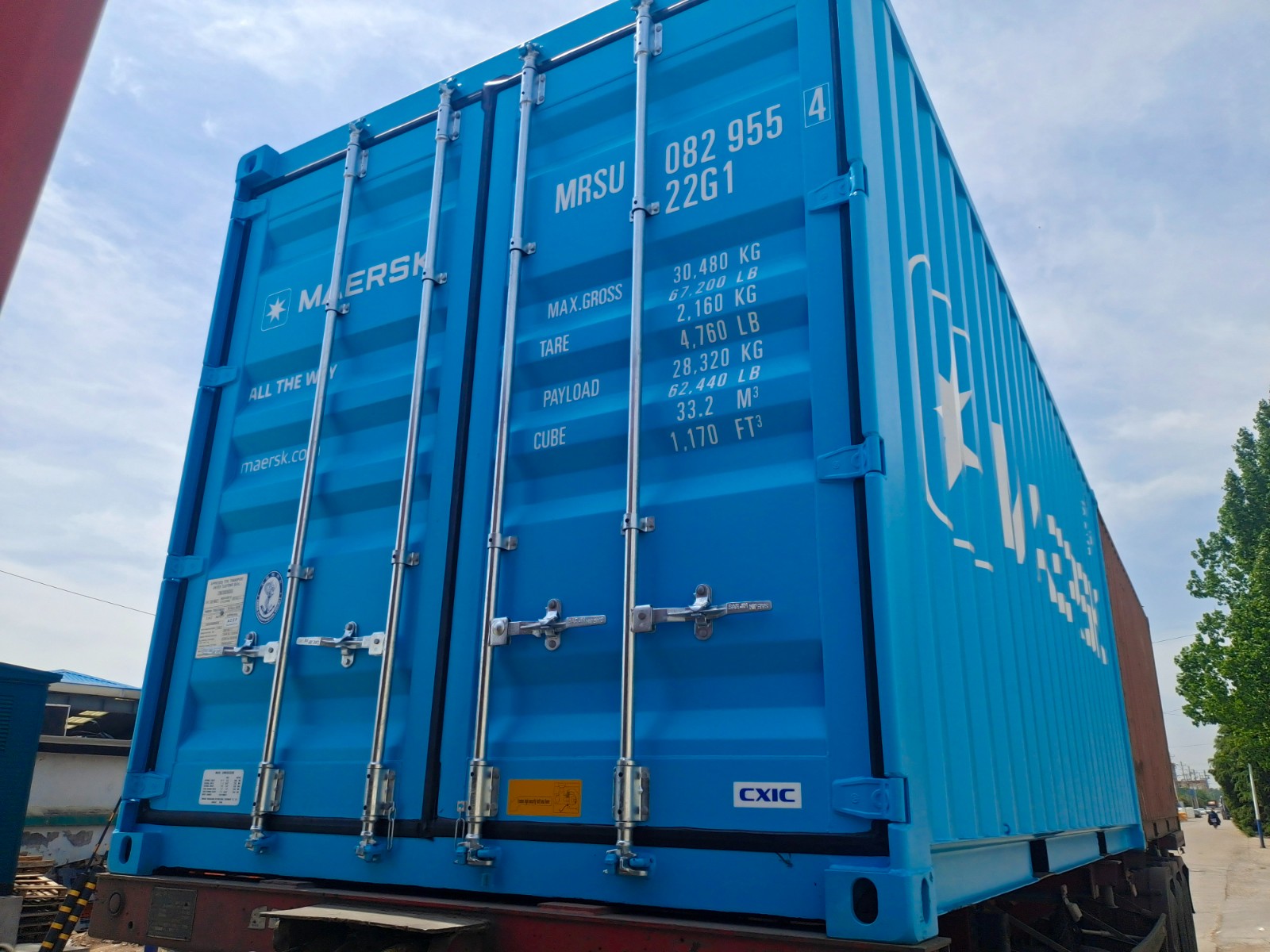 jayabrix-750x600x24mm-gmt-pallet-loading-container.jpg jayabrix-750x600x24mm-gmt-pallet-loading-container.jpg