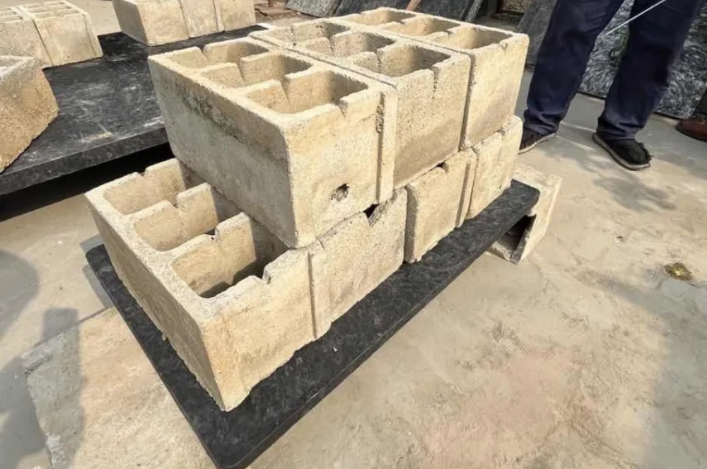 50% Black Fiber GMT Pallet for QT4-20 Block Machine