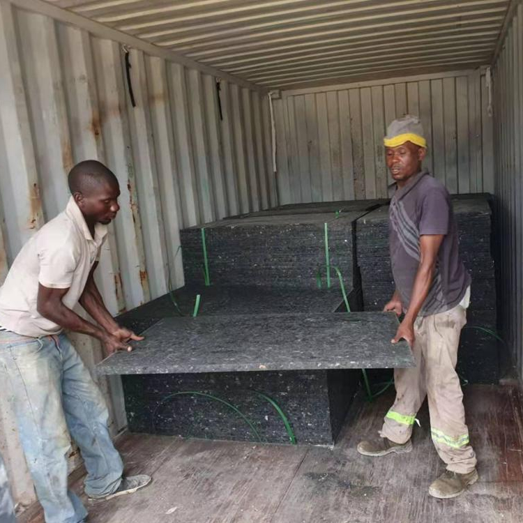70% Black Fiberglass GMT Pallet 700×520×25mm for Block Machine