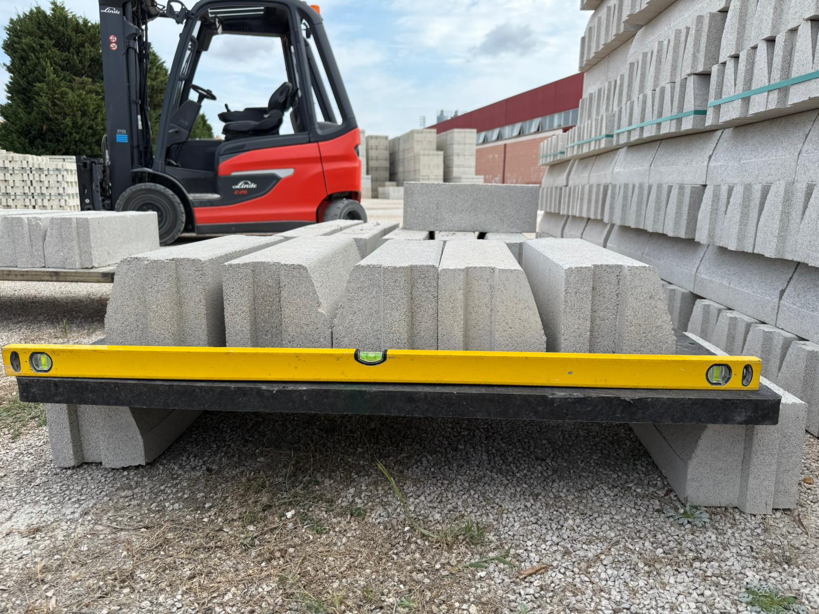 GMT Pallet for Concrete Paving Block Machine | High Strength Fiberglass Pallet