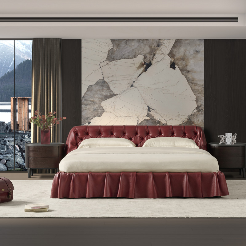 F-016-01-1-3 Chesterfield Tufted Bed Construction & Craftsmanship