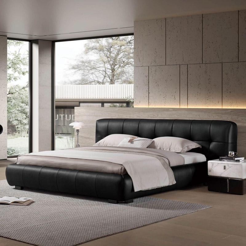 F-016-40-1-B004 Black Tufted Luxury Leather Bed
