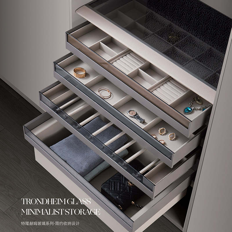 G-093-02-1-XXGT Scented Leather Closet System