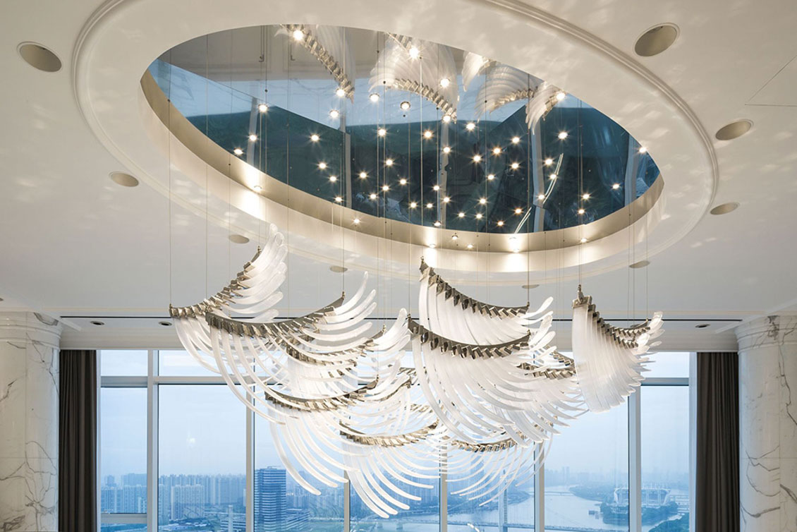 Luxury Art Wing Chandelier
