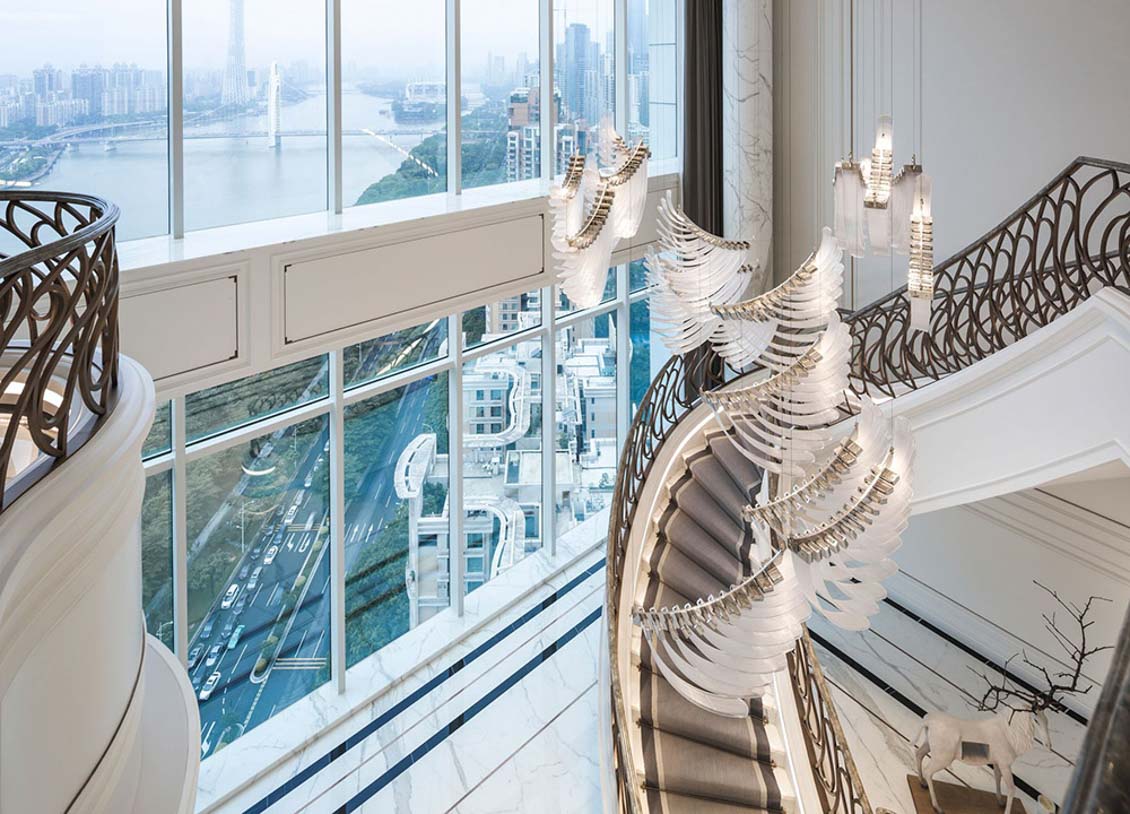 High-Ceiling Modern Art Chandelier