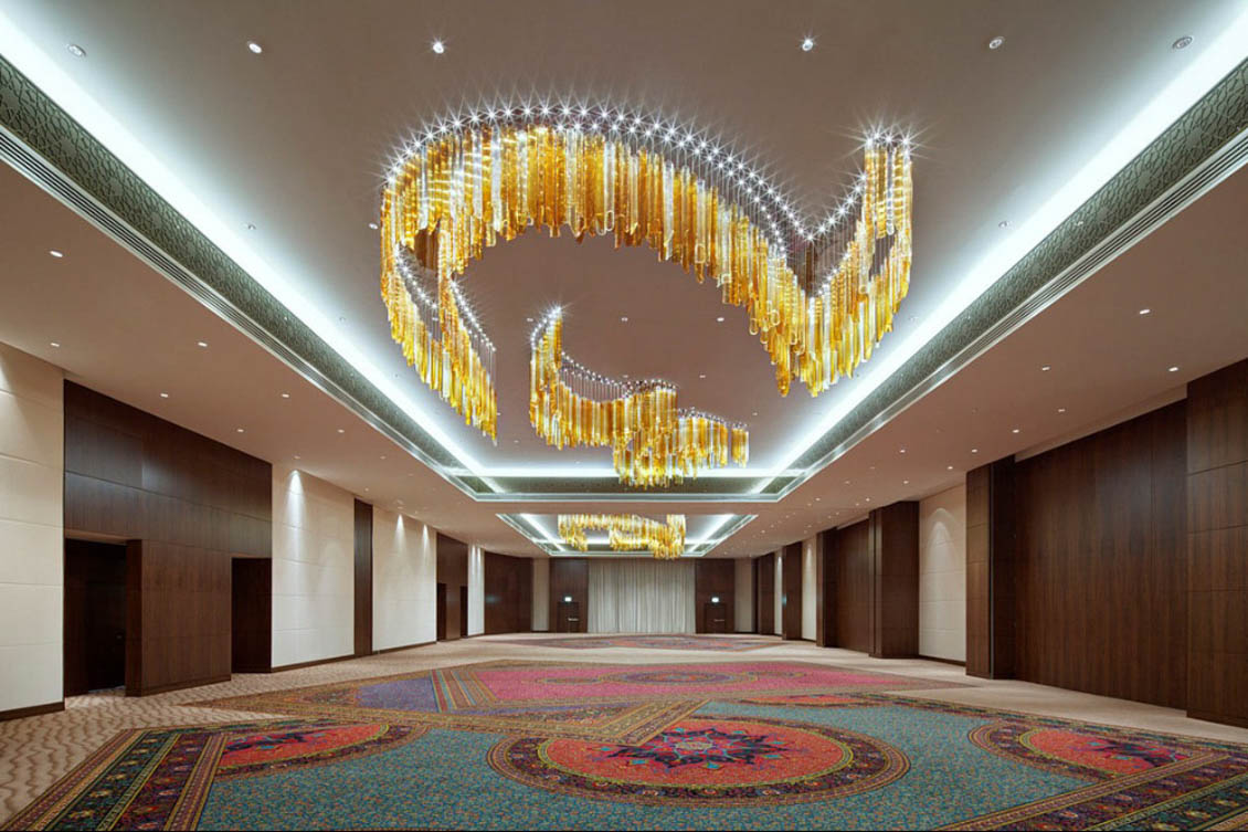 Luxury Art Golden Flow Chandelier Luxury Art Golden Flow Chandelier