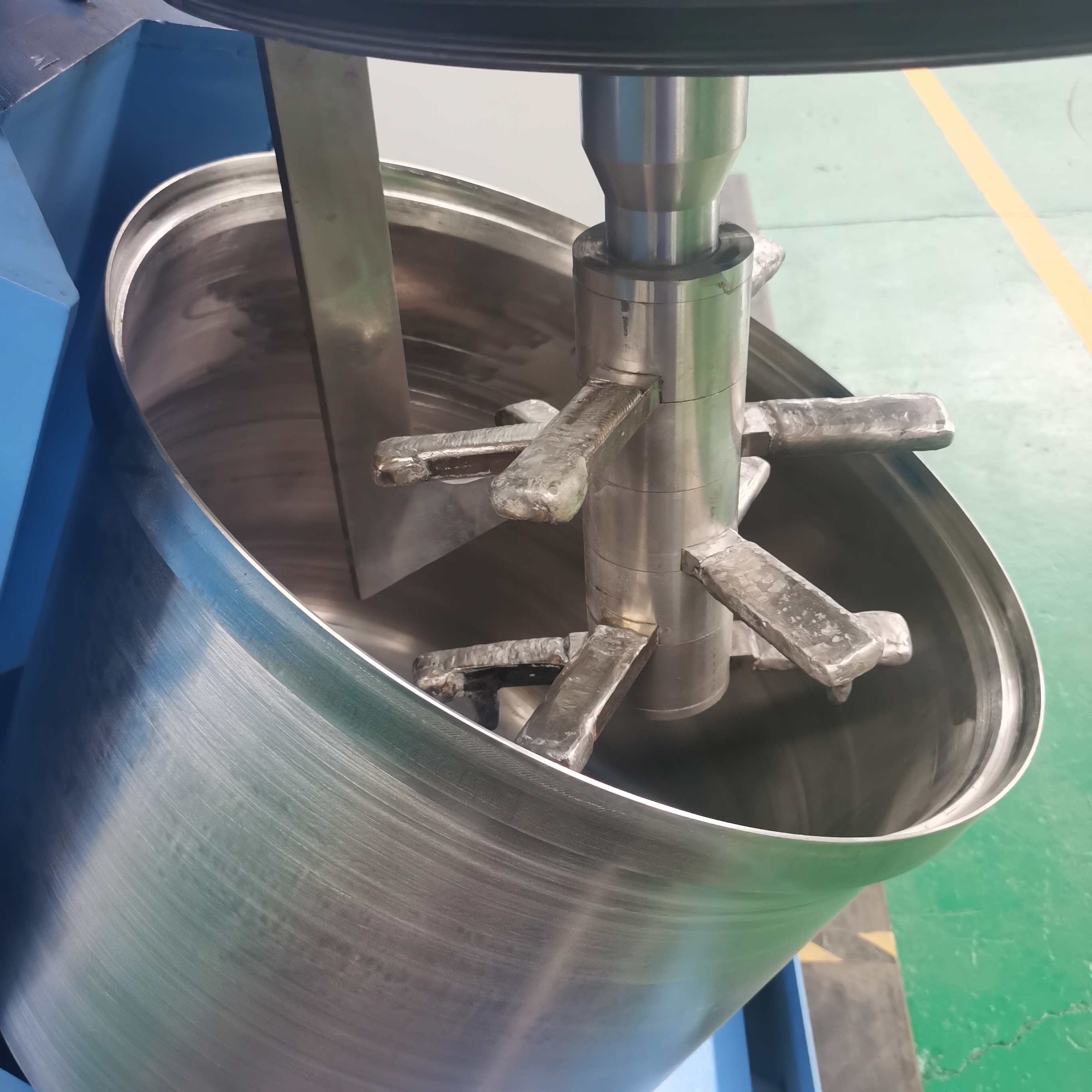 Zero Dead Angle Tilting Granulator