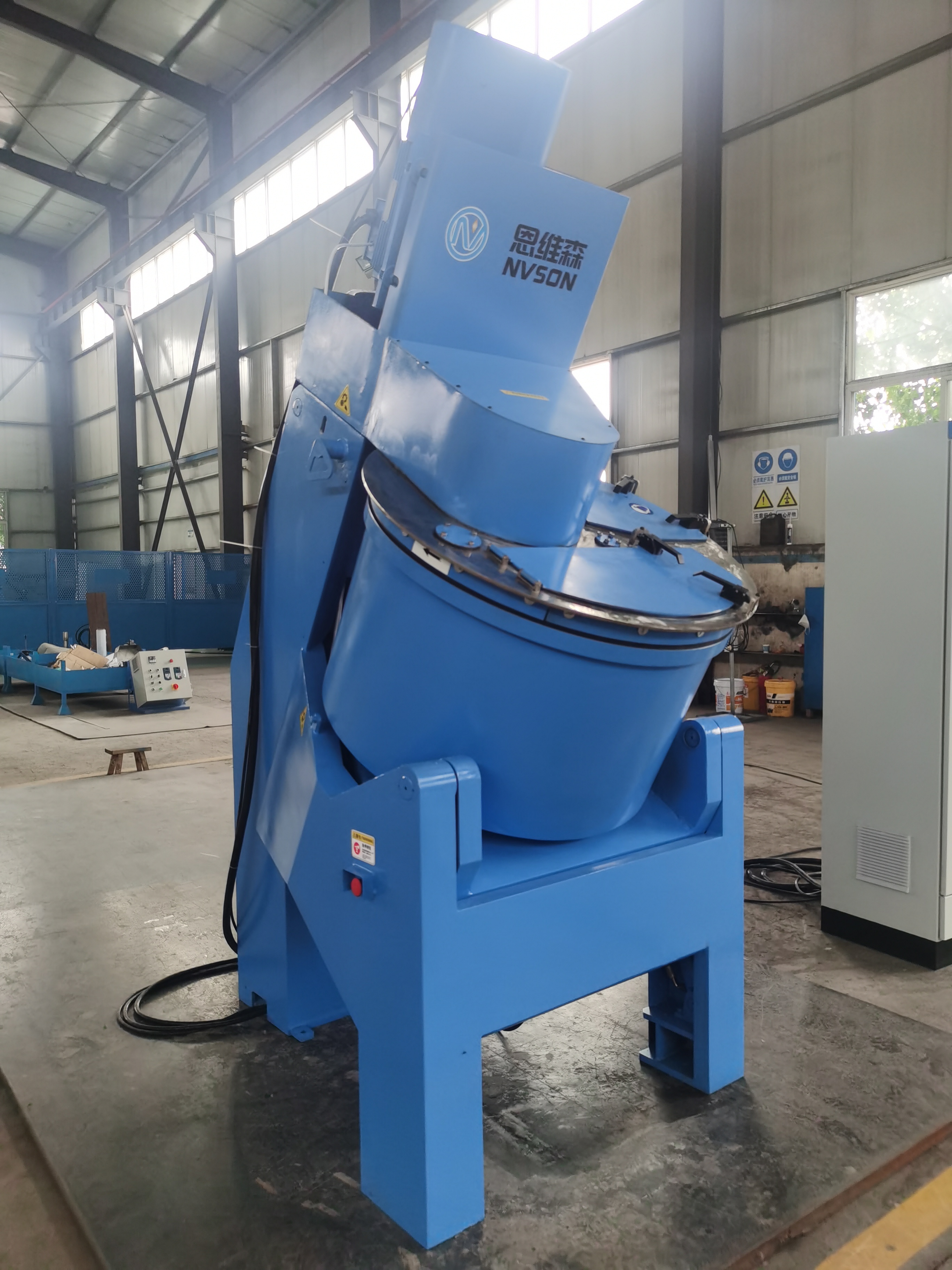Sanitary Tilting Mixing Granulator