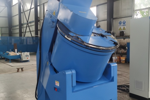 El granulador mezclador basculante lidera una nueva tendencia en la granulación industrial.