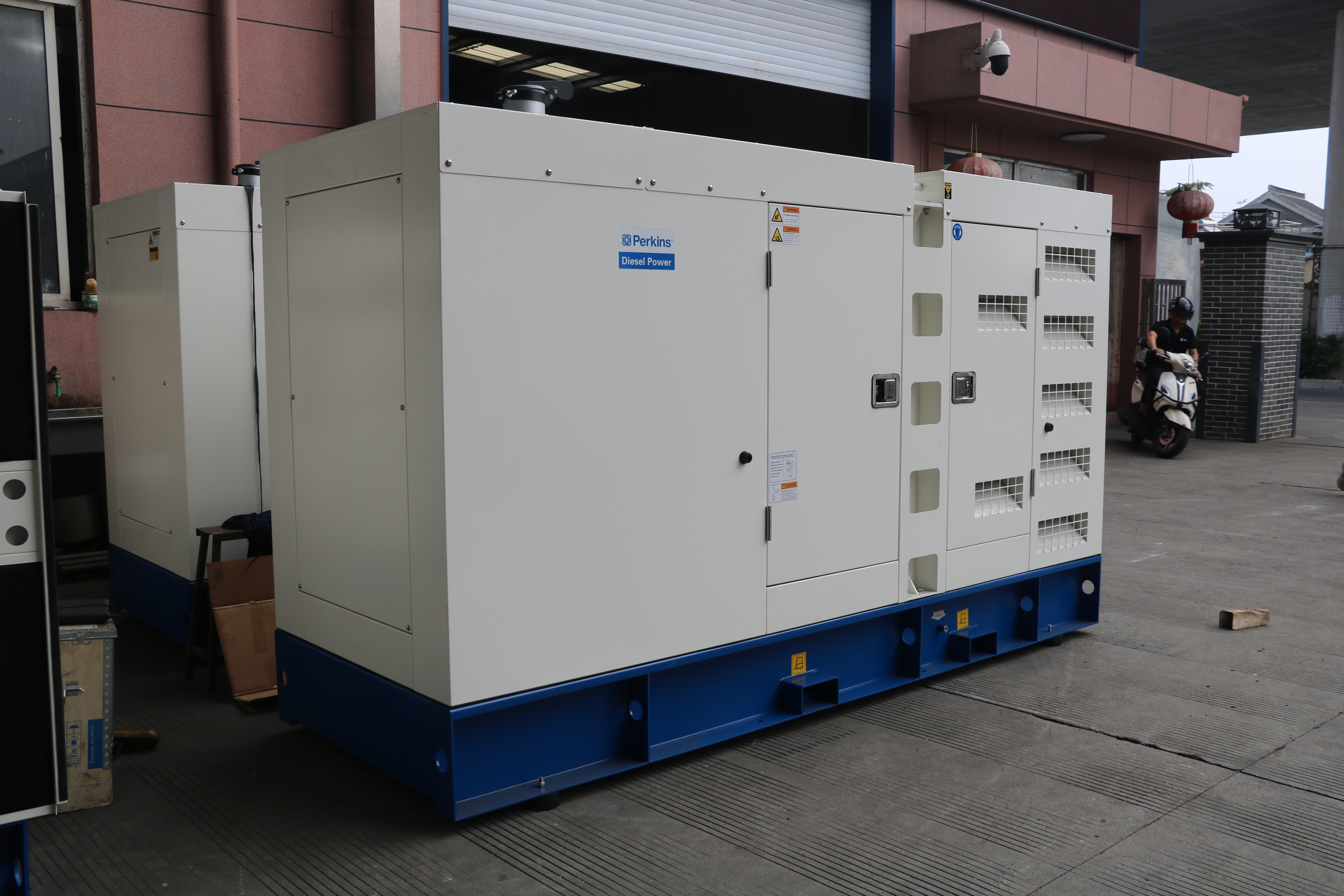 Perkins Silent Industrial Diesel Generator Sets 10kVA to 3000kVA
