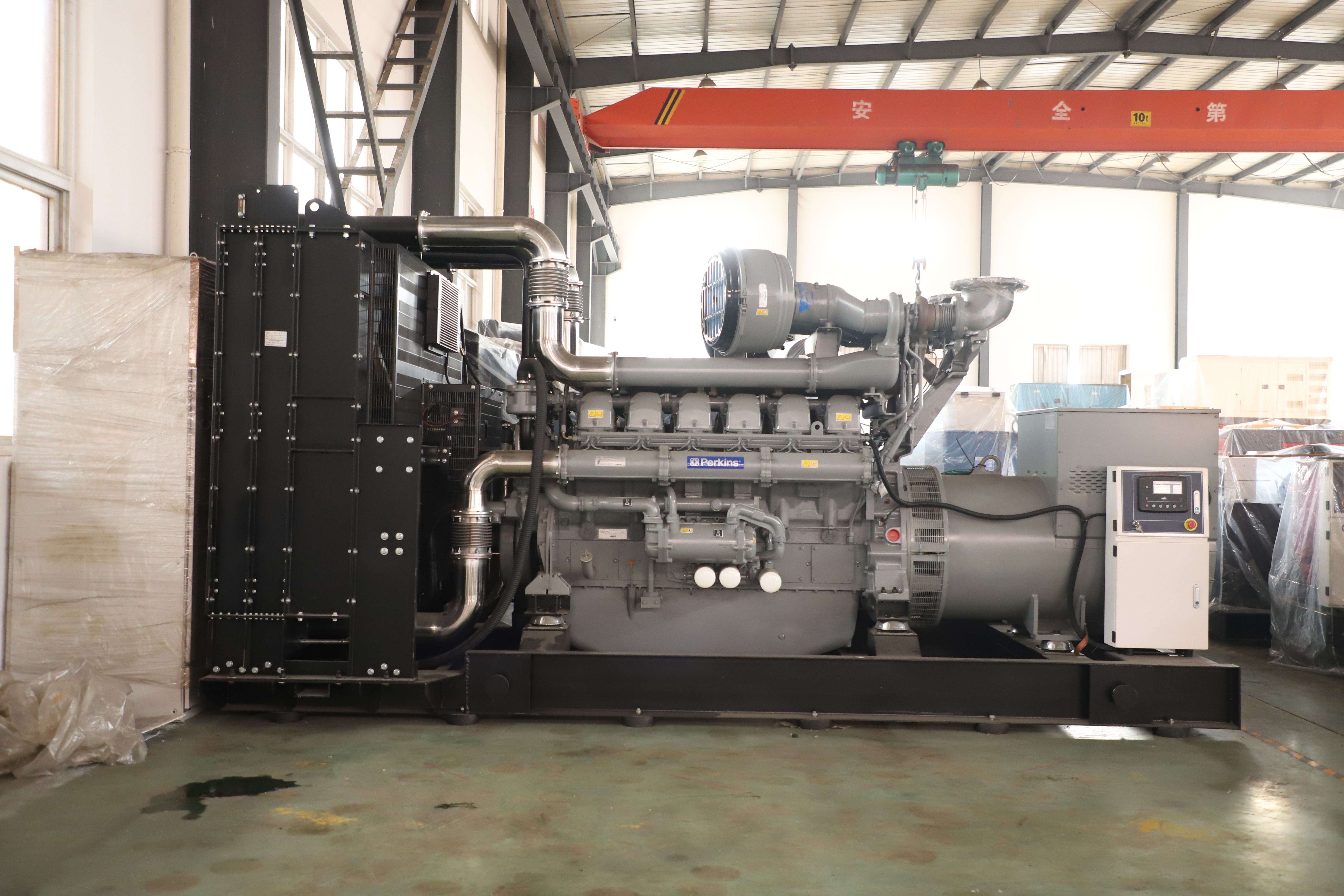 Groupe électrogène diesel industriel Perkins de 100 kVA à 2000 kVA