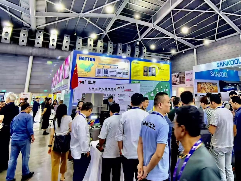 A Shining Star at the Singapore Hospitality Supplies Exhibition