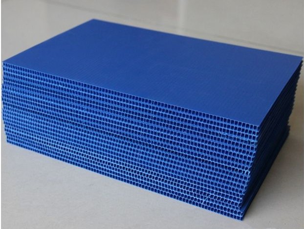 Китай pp полипропиленовый гофрированный полый рифленый 4x8 листов пластик, производитель