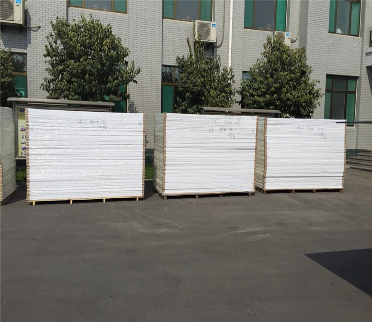 high density pvc foam board/china PVC foam board manufacture hot size for sign and furniture cabinet