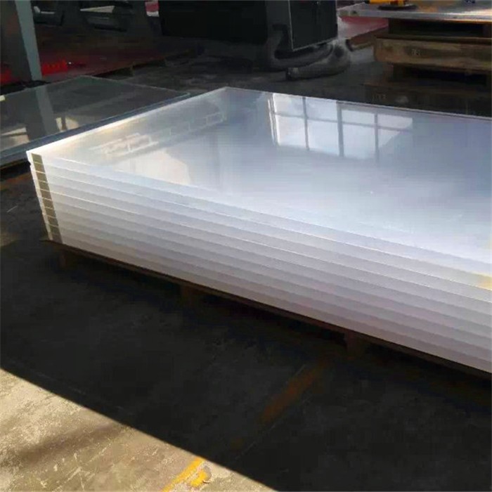 120cm x 240cm Size and 1m to 40mm Thickness 40mm plexi glass sheet