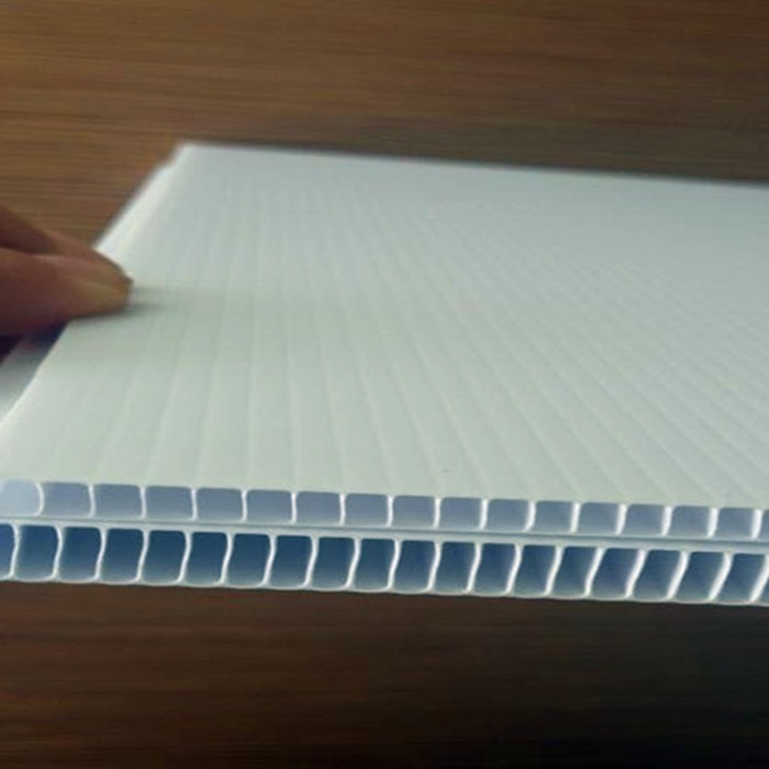 250-2000gsm PP fluted plastic corrugated sheet