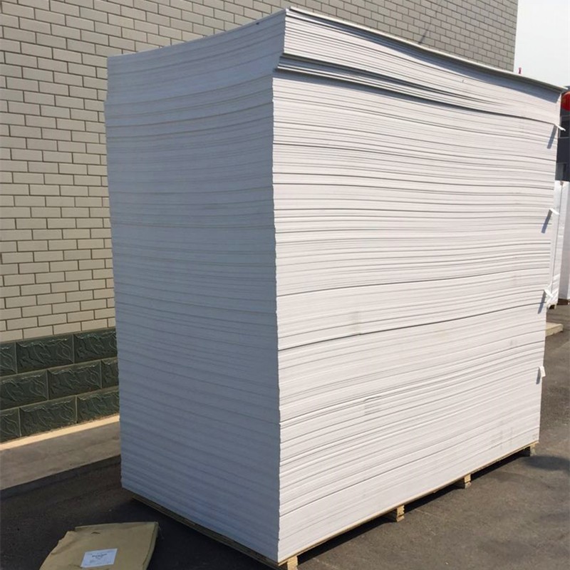 Китайский завод высокого качества различной плотности пены белого цвета ПВХ картонный лист