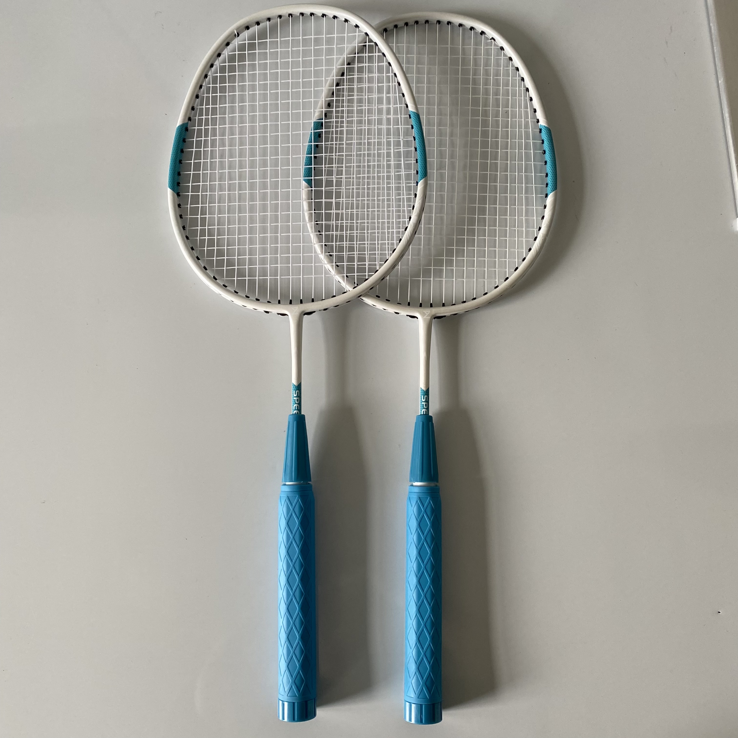 one piece adjustable badminton racket