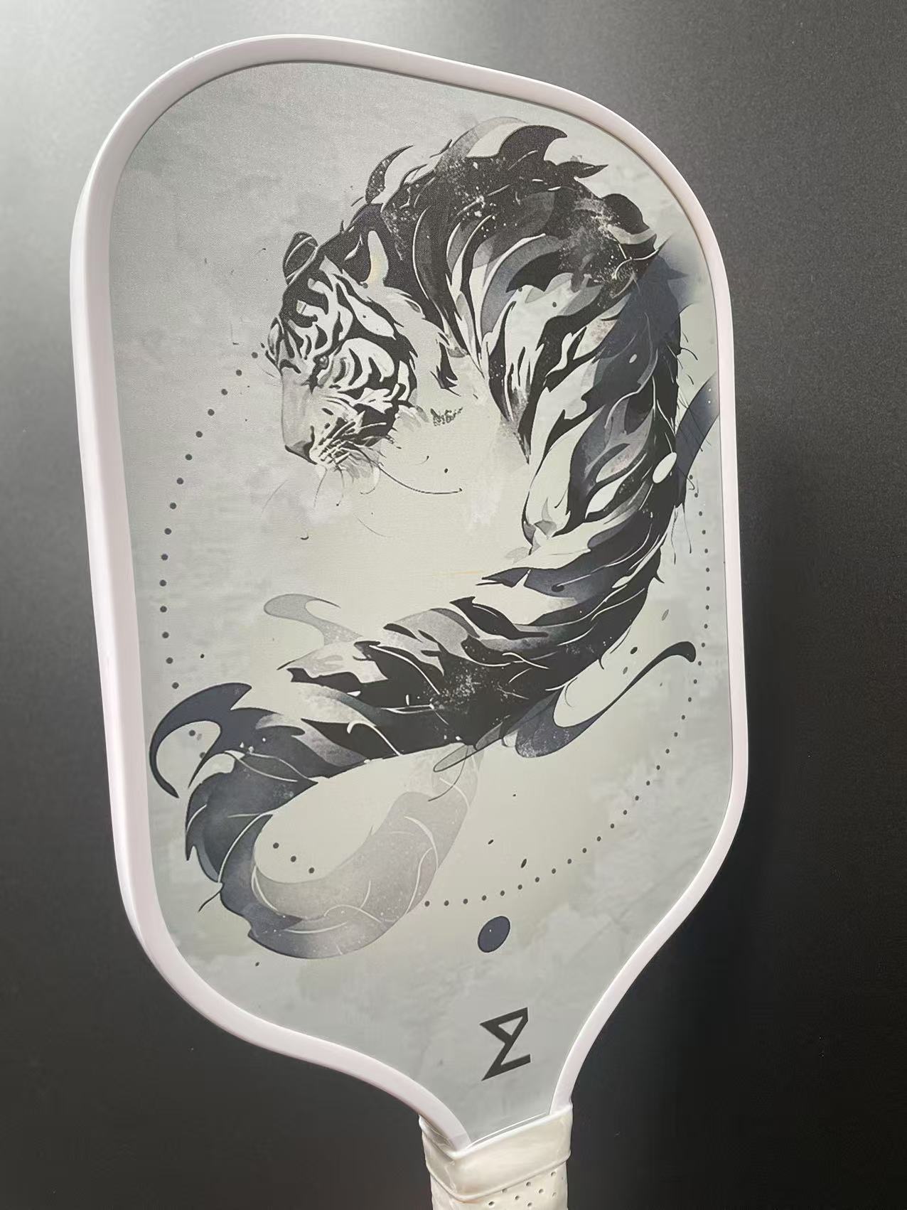 PICKLEBALL PADDLE -Tiger 16mm