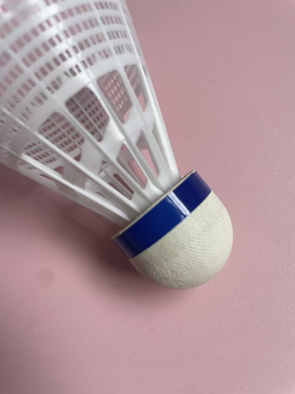 nylon shuttlecock with natural cork head LM-35A(MEDIUM SPEED)
