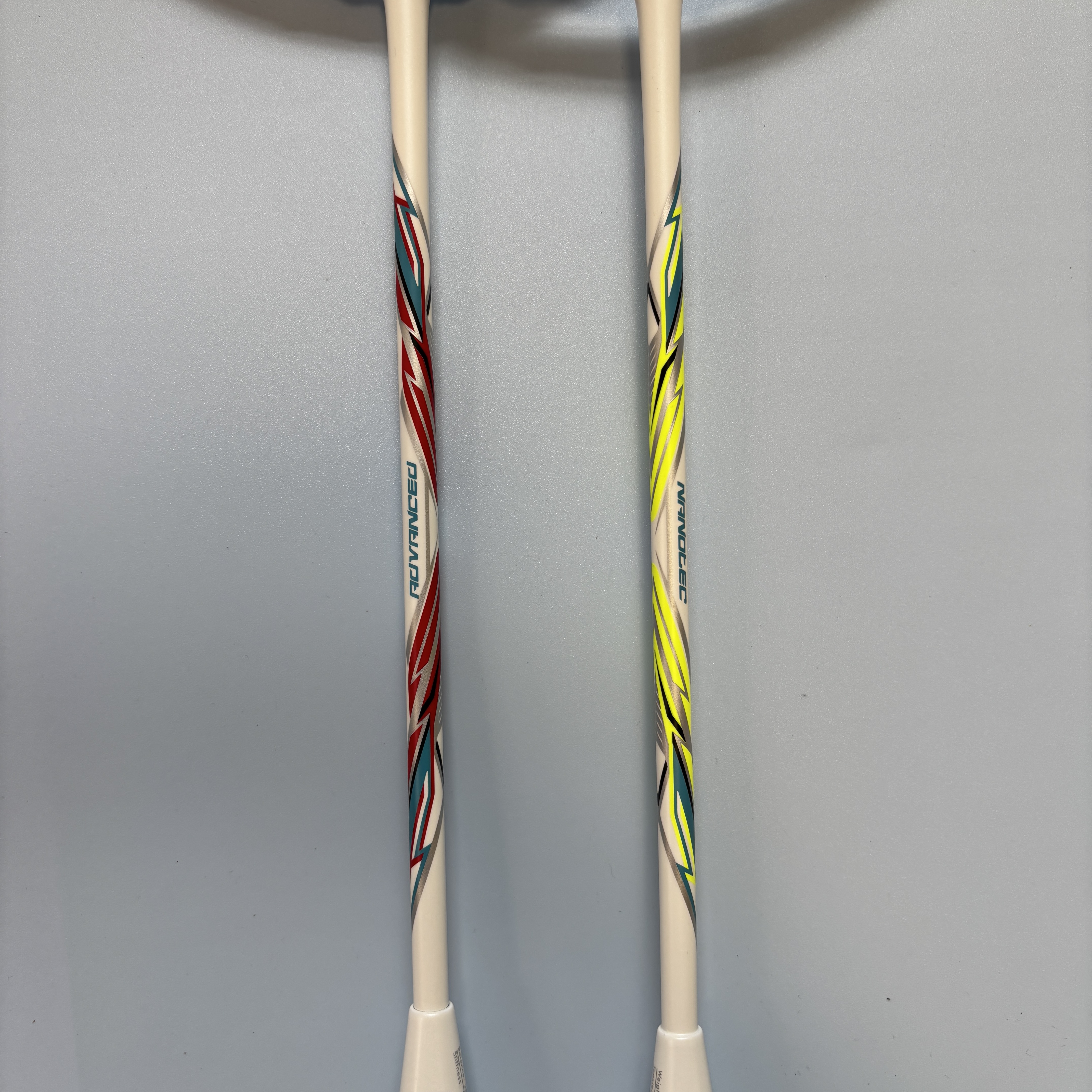 Hot sales for Carbon Badminton Racket ADVANCED