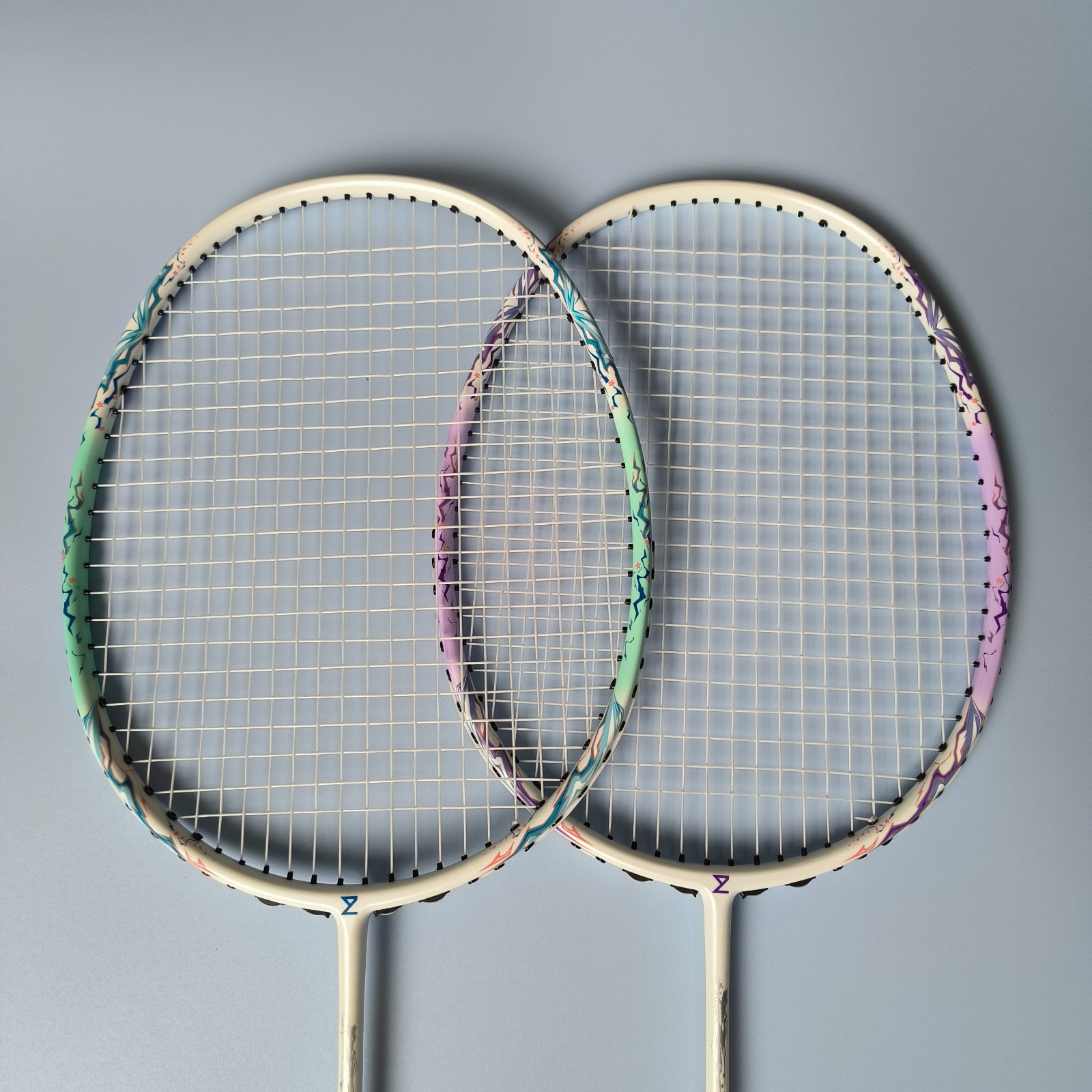 lowest weight badminton racket