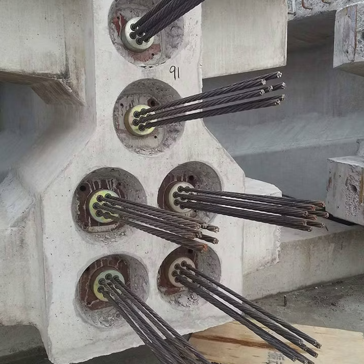 Prestressed Concrete Steel Strand / Pre-stressed steel strands