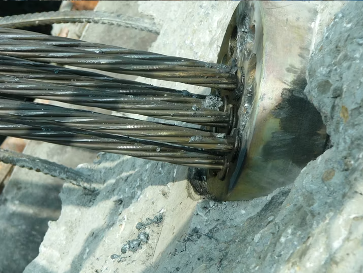 Corrosion Resistance Unbonded Prestressed Galvanized Steel Wire Rope Cable Strand