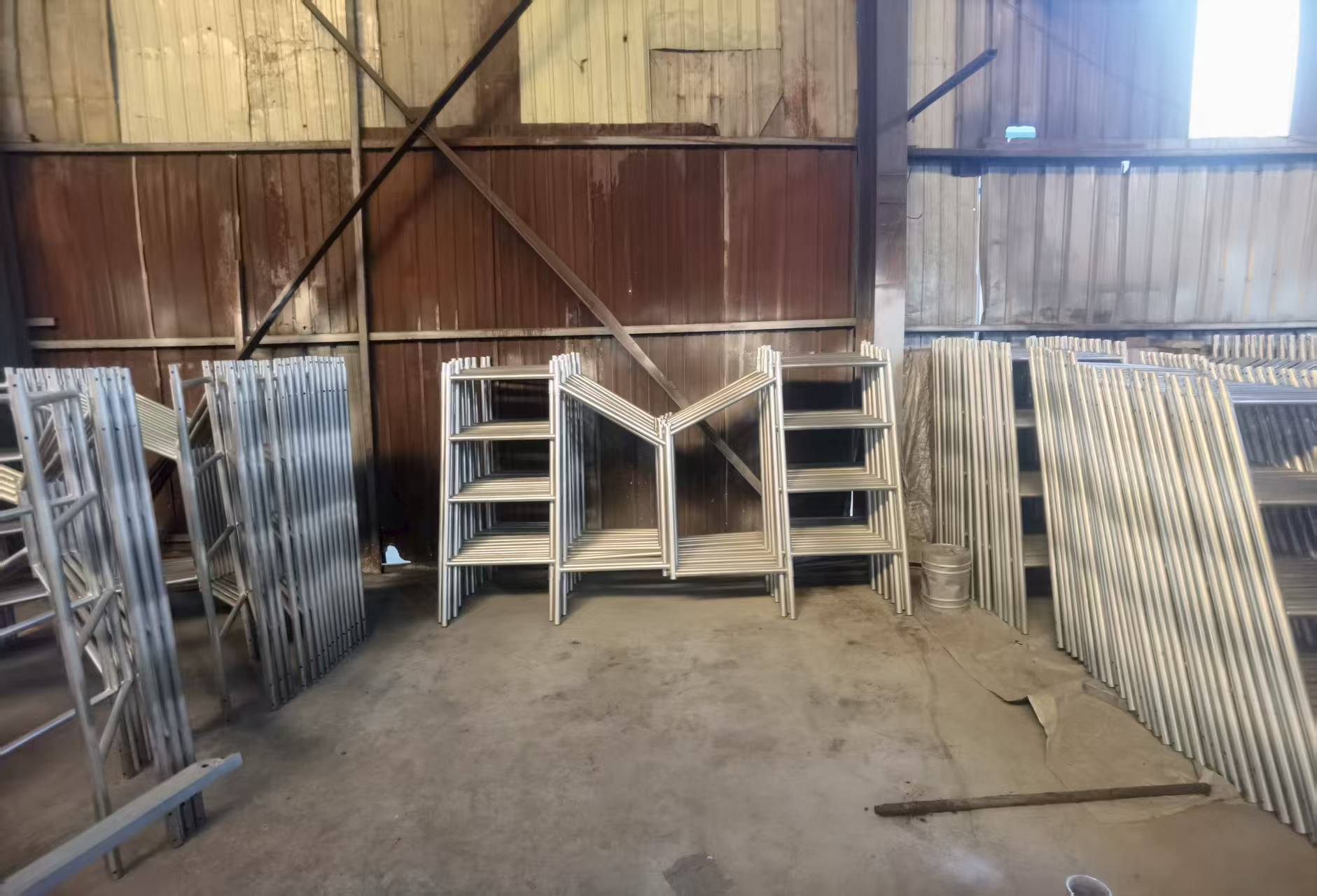 Folding Scaffold