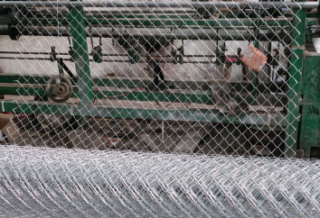 Galvanized Square welded wire mesh fence