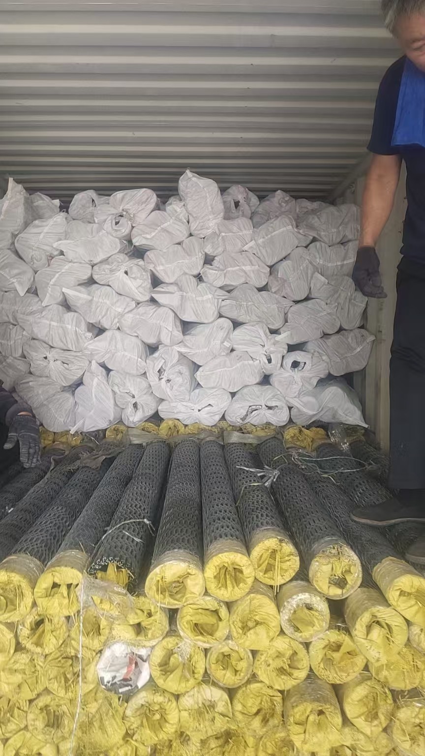 Galvanized Welded Wire Mesh Galvanized Welded Wire Mesh