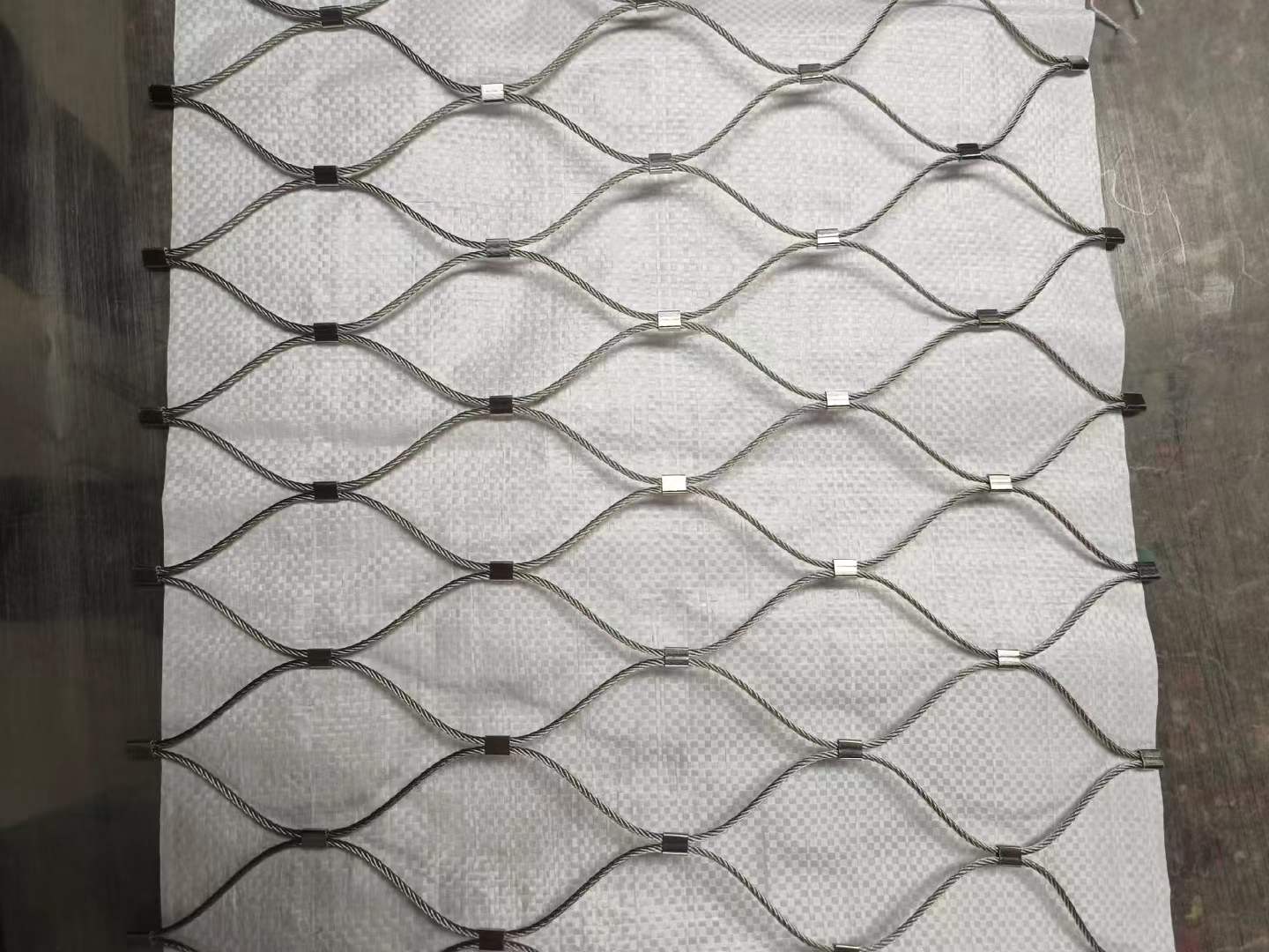 Supply Stainless Steel Wire Rope Safety Net, Stainless Steel Wire Rope Safety Net Factory Quotes, Stainless Steel Wire Rope Safety Net Producers