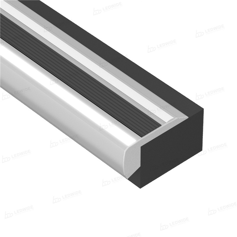 STR3 Trin 82,4x37,9 mm