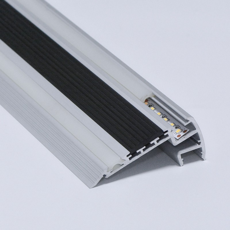 STR3 Trin 82,4x37,9 mm