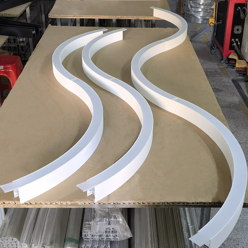 C50N S Shape Curved LED Fitting