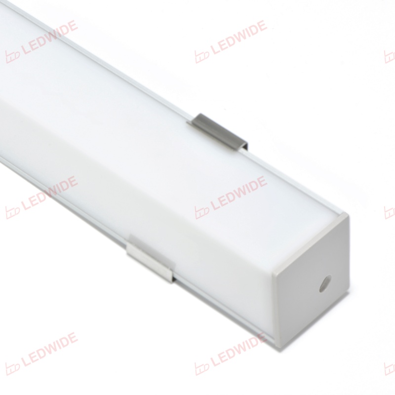 AC4 45°bigger Corner 30x30mm
