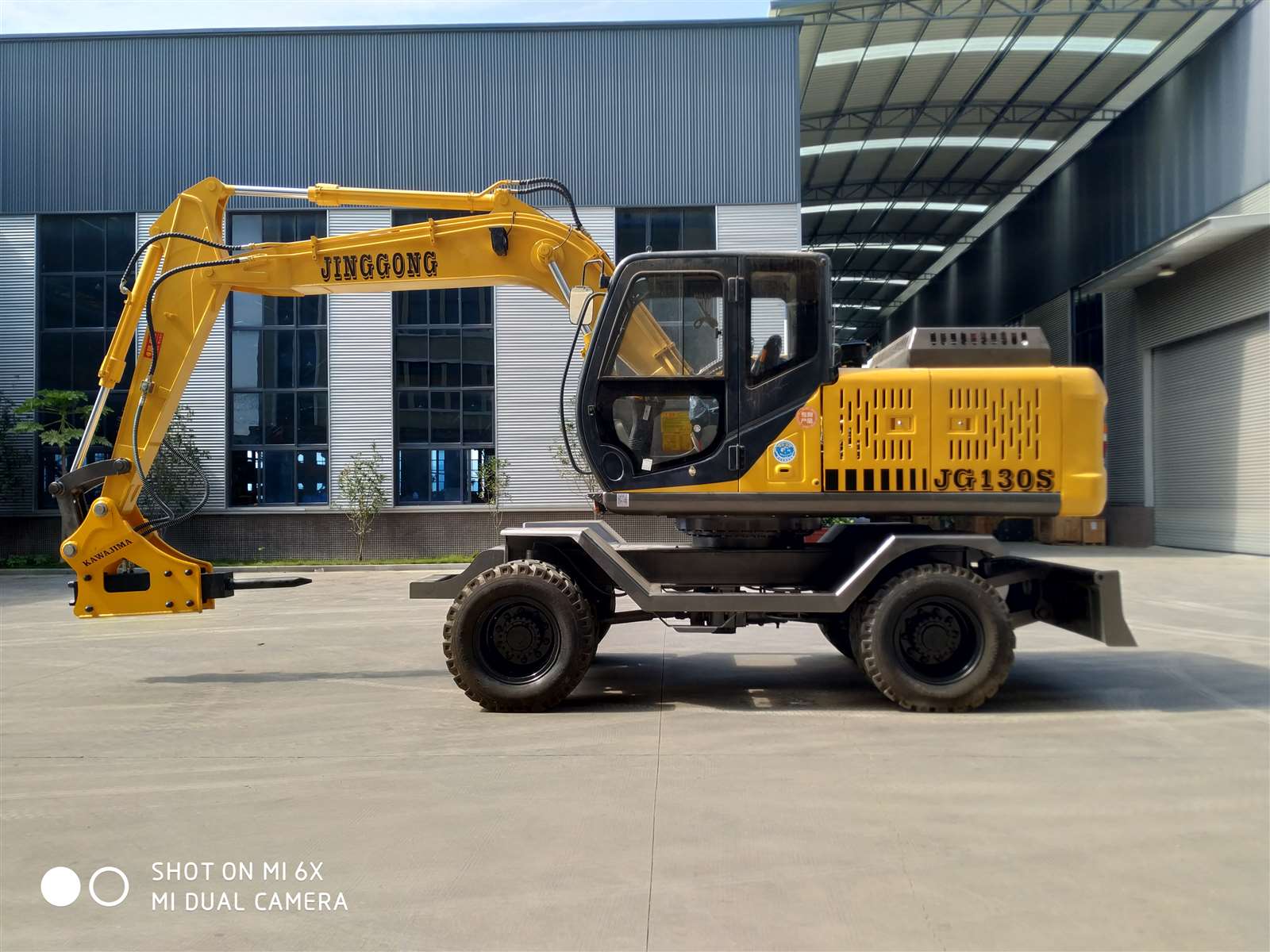 China Wheel Excavator