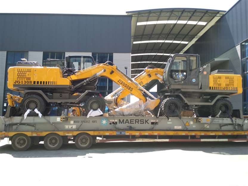 China Wheel Excavator for Sale