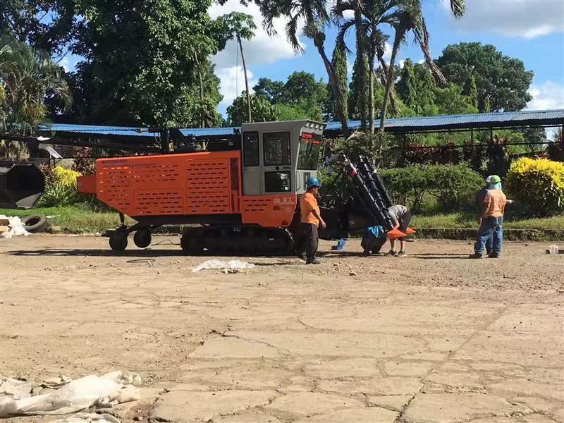 Sugar cane Harvester