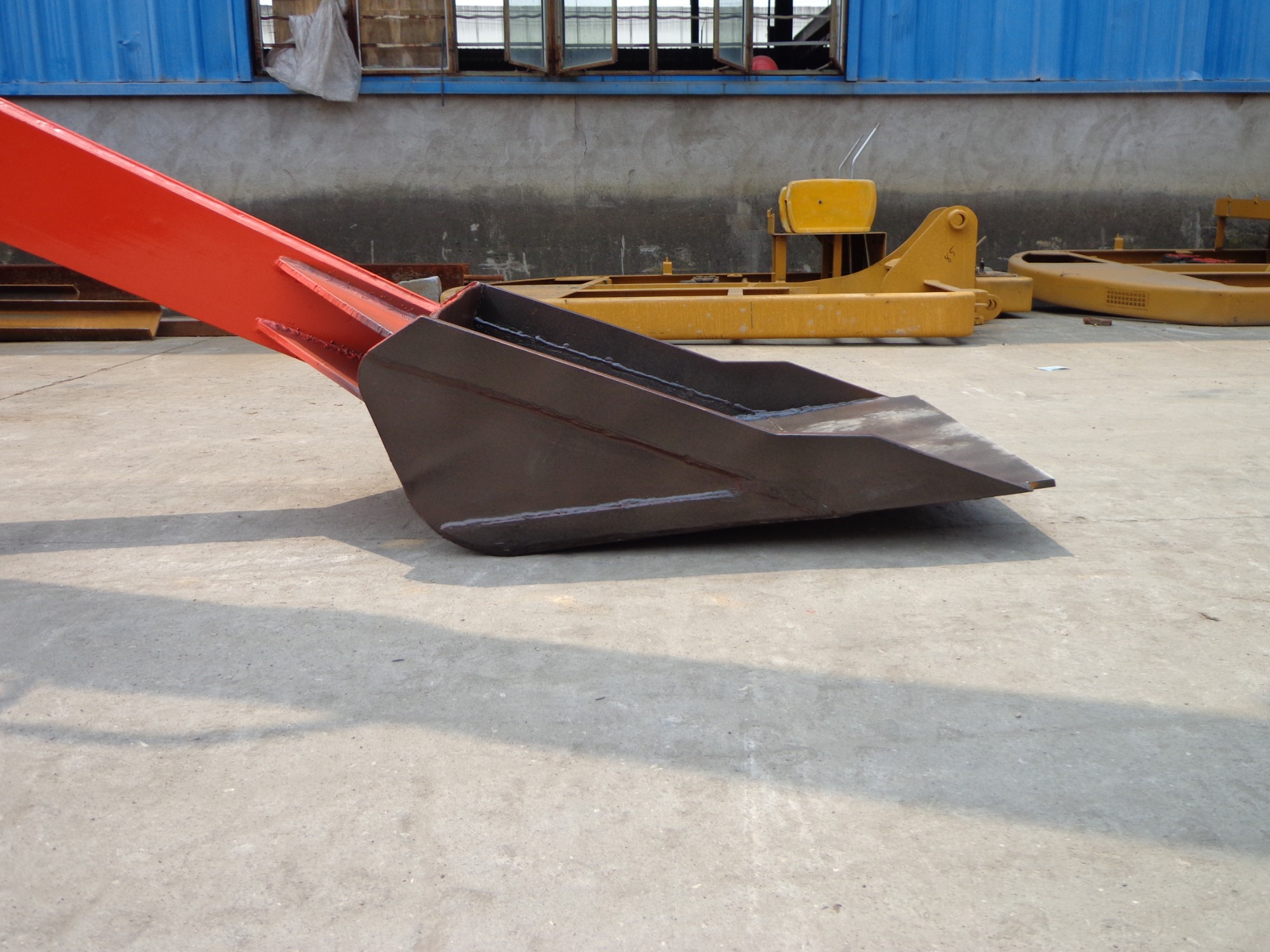 China Excavator with railroad material leveling machine Manufacturers, China Excavator with railroad material leveling machine Factory, Supply China Excavator with railroad material leveling machine