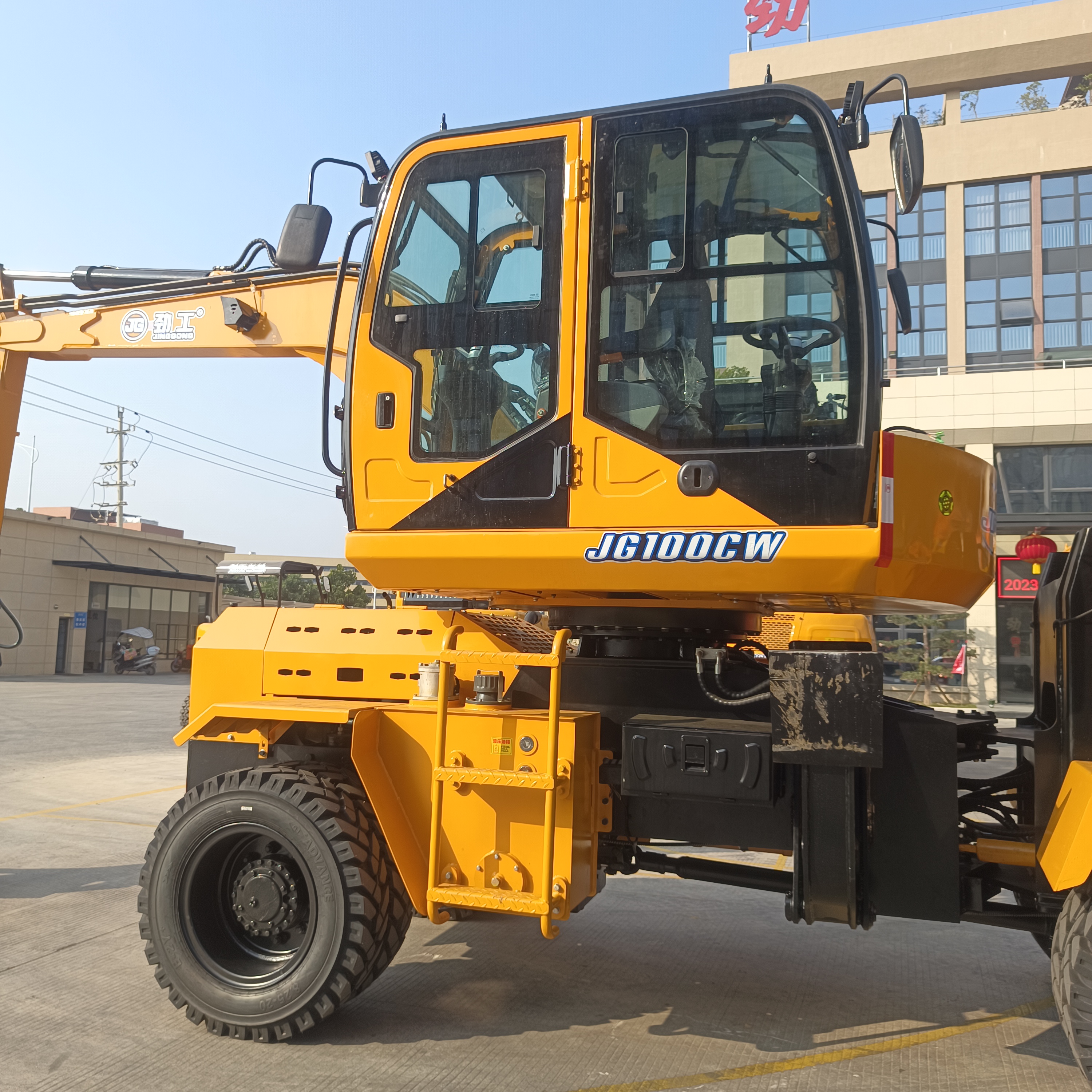 Optimized Design JING GONG Backhoe Loader Bucket Excavator For Sale