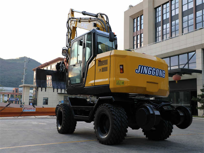 JG180S ISO-Certified Wheeled Excavator Railway Sleeper Installation Machine with Multi-Functional Attachments