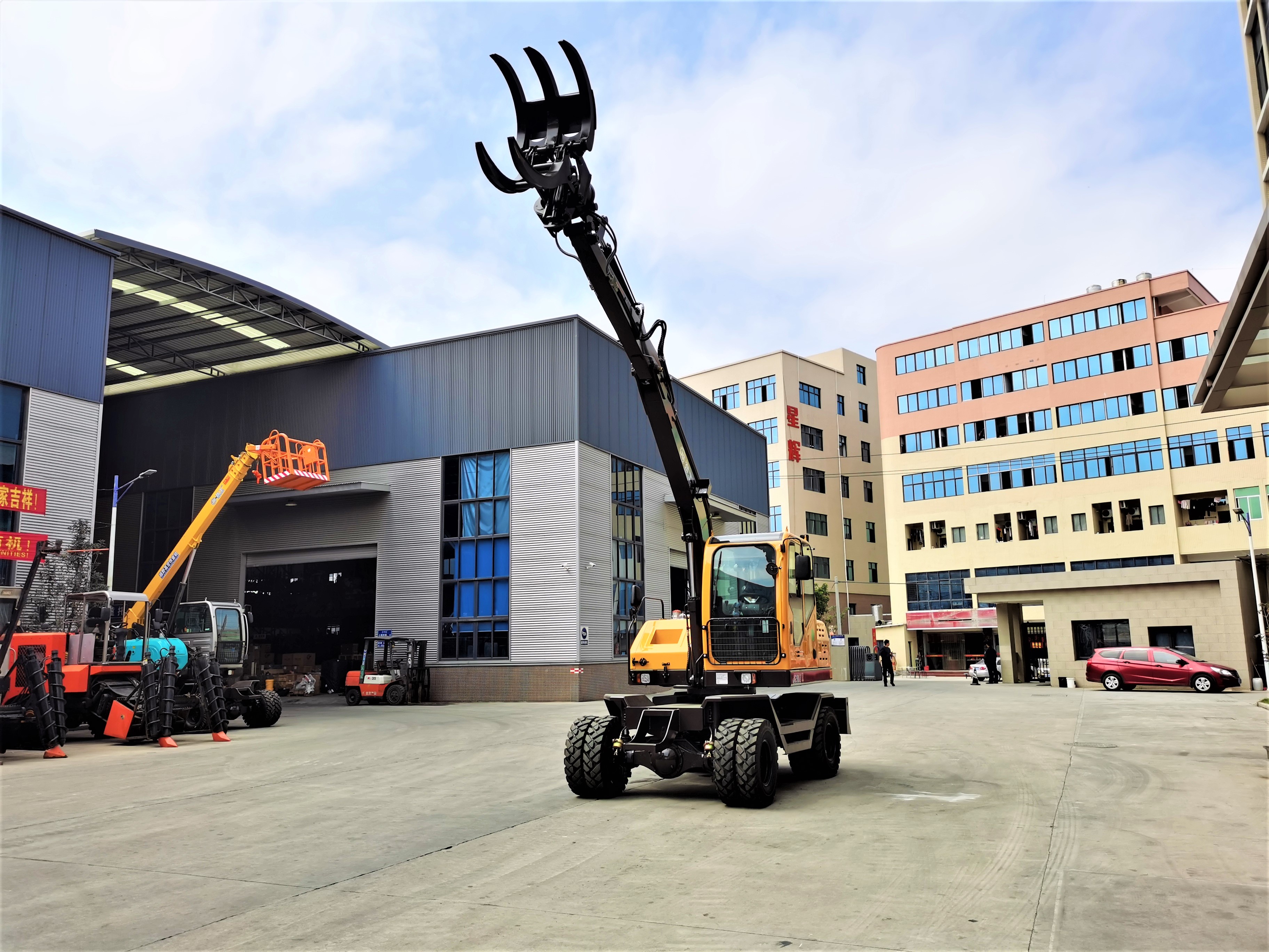 JG90Z Compact Hydraulic Grabber Excavator Multi-Functional Orange Peel Bucket for Urban Construction