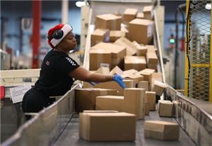 Christmas shipping deadlines: The last day to send gifts with FedEx, UPS and USPS