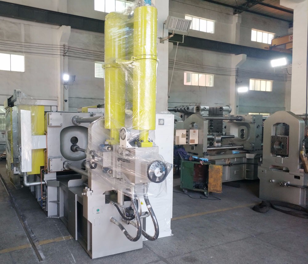400 ton cold chamber die casting machine